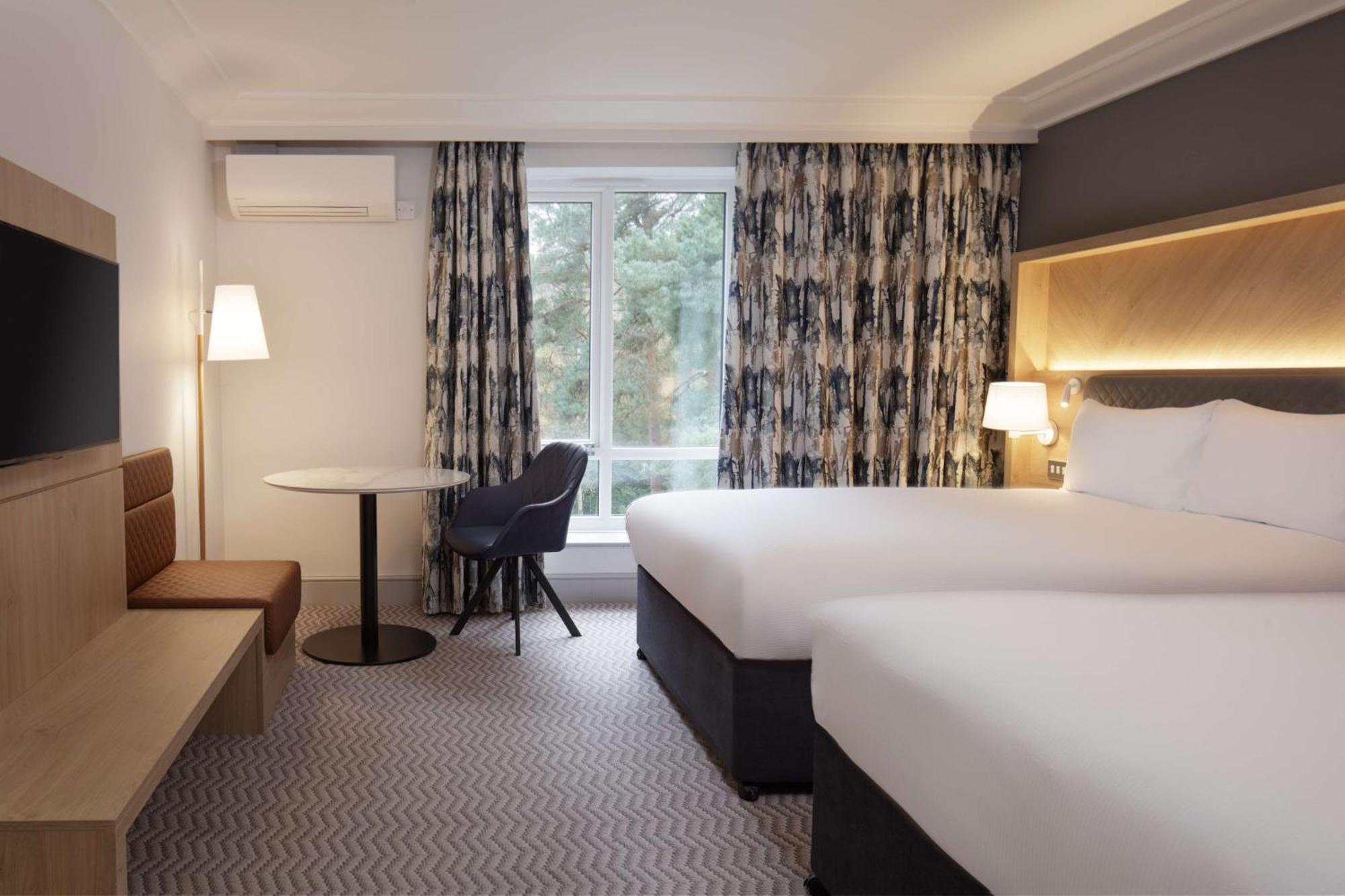 Hotel Hilton Cobham Cobham  Zewnętrze zdjęcie