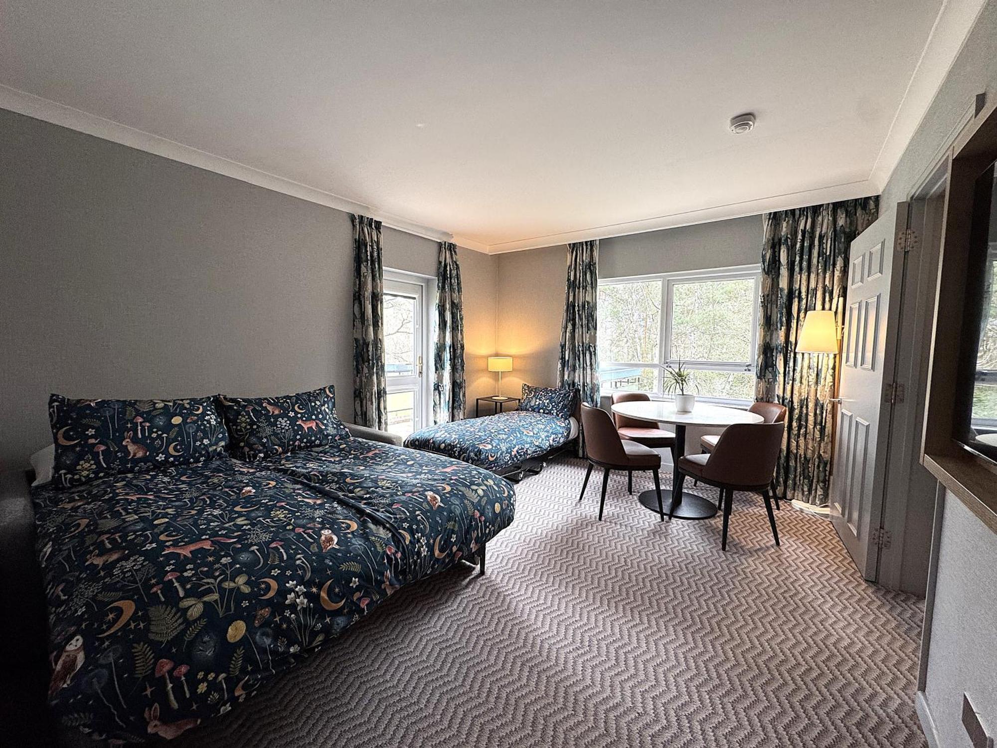 Hotel Hilton Cobham Cobham  Zewnętrze zdjęcie